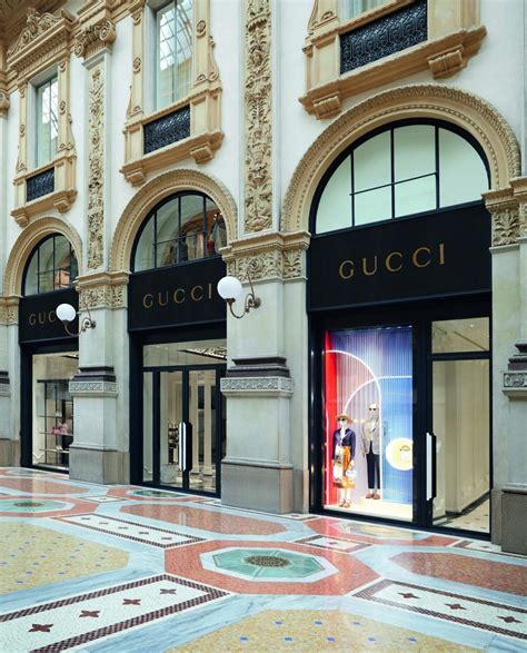 gucci negozi in amburgo|negozio gucci.